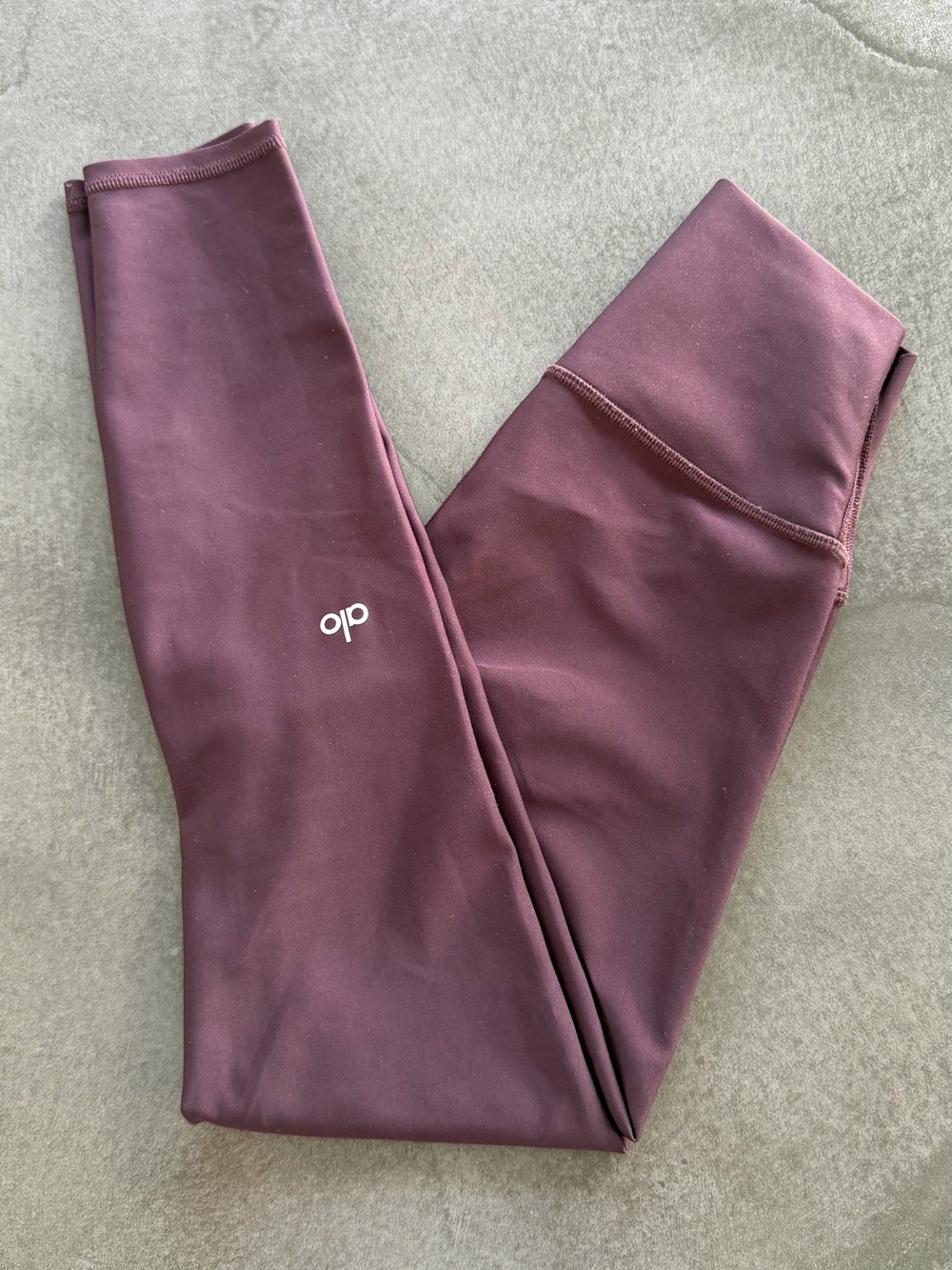 ALO Yoga Airlift Women's Leggings in Plum